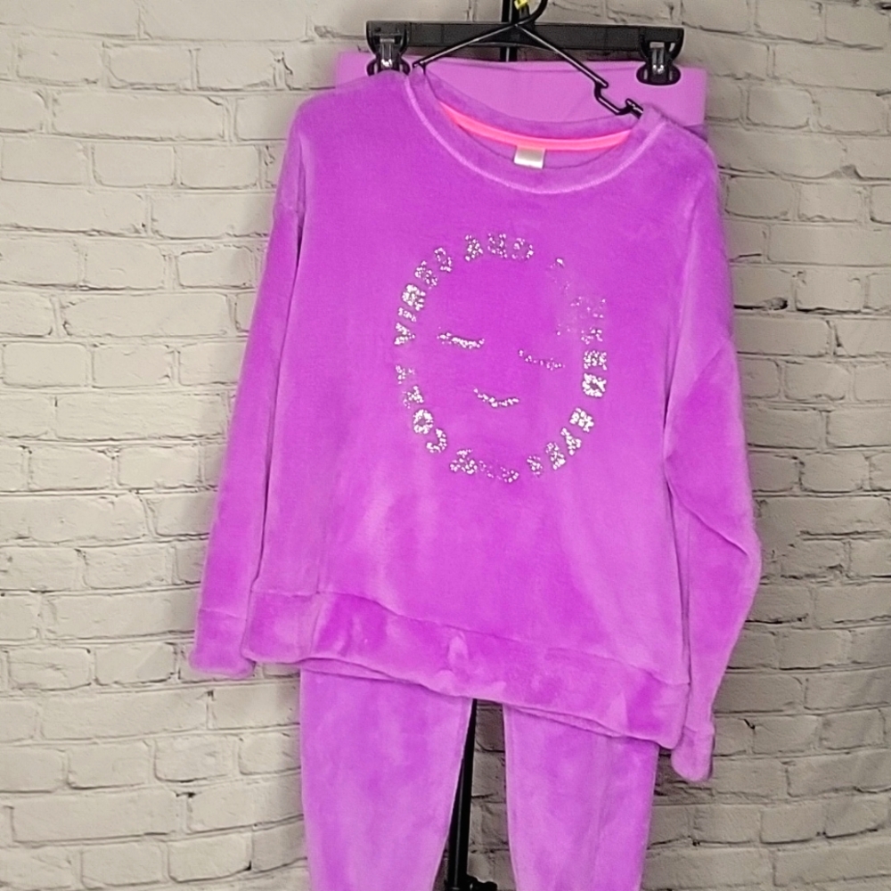 Super soft purple lounge wear sm